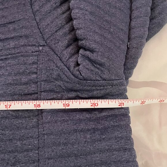 Women's Blue L.L. Bean Classic Fleece Pullover Size XL - Picture 7 of 8